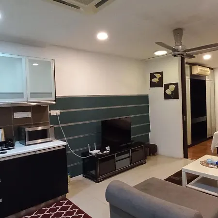 One Maxim Residence At Taragon Kuala Lumpur Exterior photo