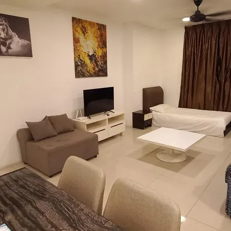 One Maxim Residence At Taragon Kuala Lumpur Room photo