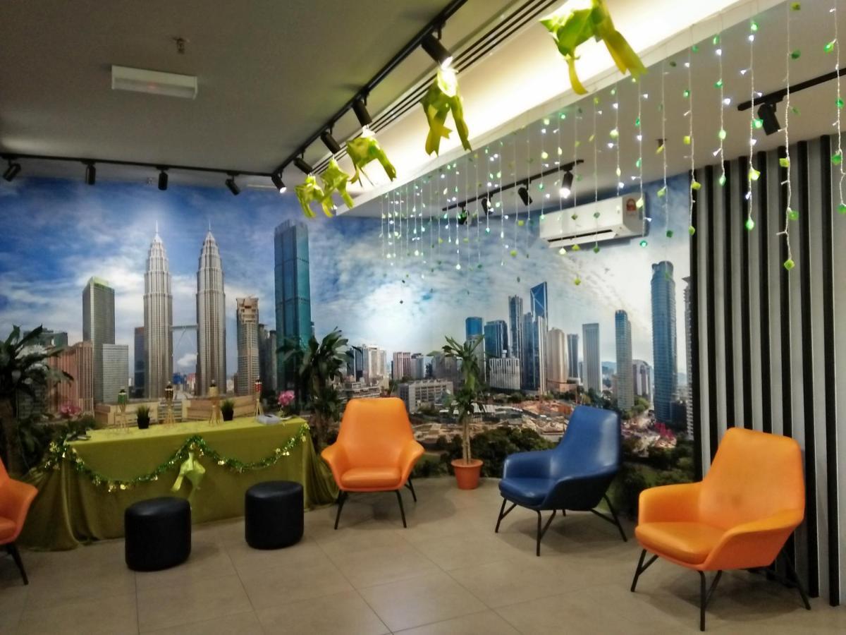 Apartment One Maxim At Taragon