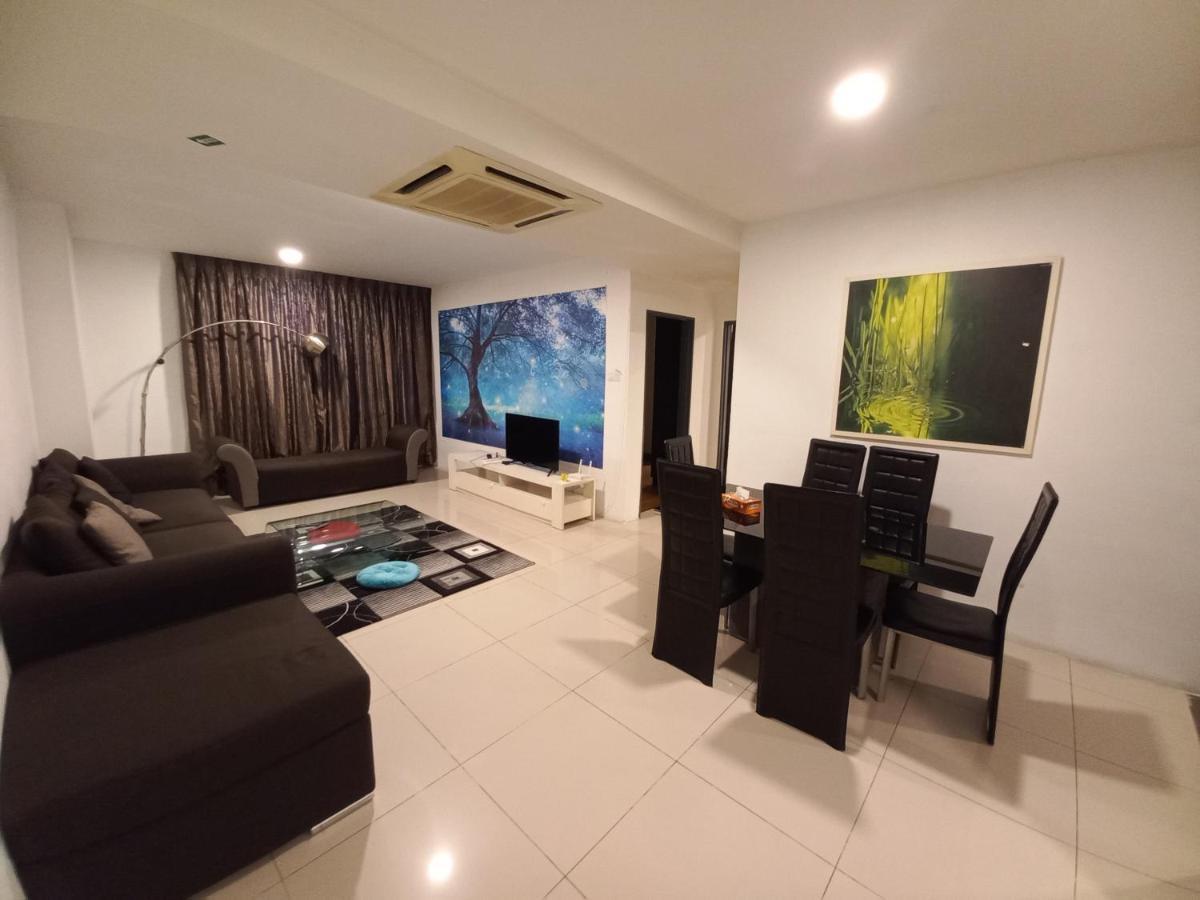 One Maxim At Taragon Apartment Kuala Lumpur