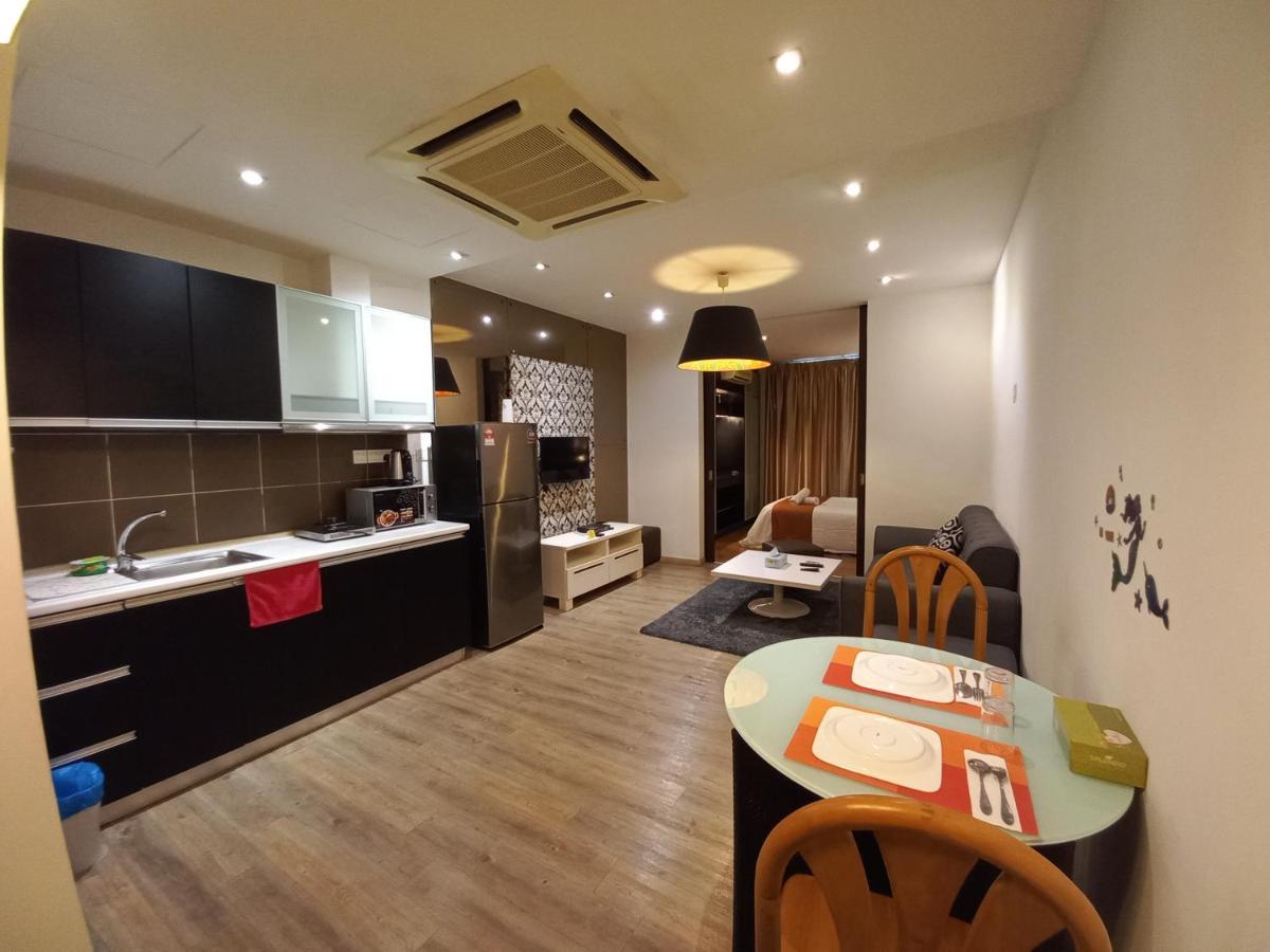 Apartment One Maxim At Taragon *