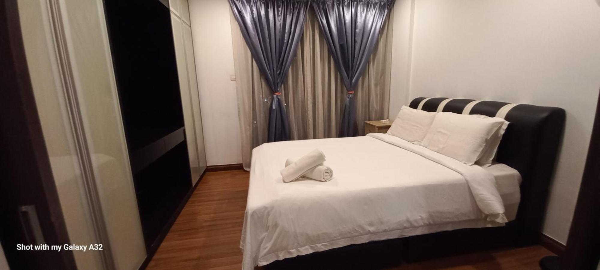 Apartment One Maxim At Taragon